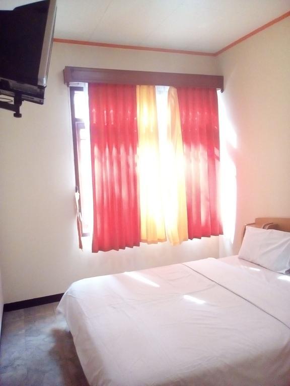 Simply Homy Guest House Pasteur Bandung Exteriör bild