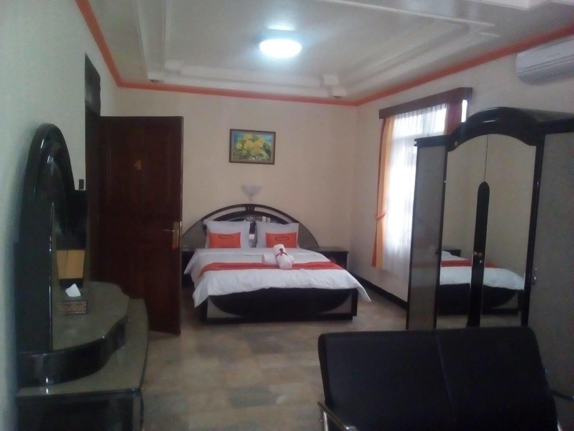 Simply Homy Guest House Pasteur Bandung Exteriör bild