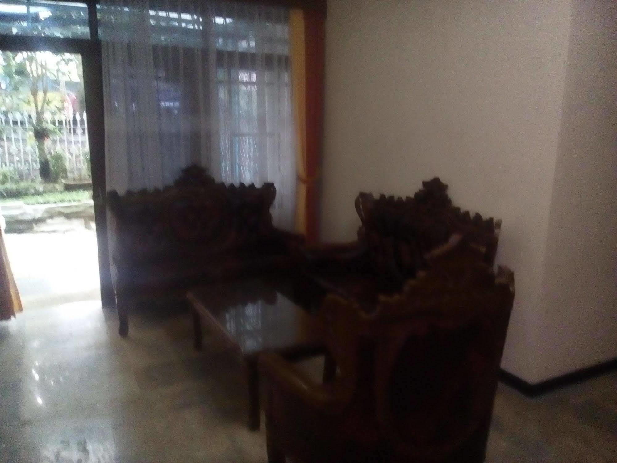 Simply Homy Guest House Pasteur Bandung Exteriör bild