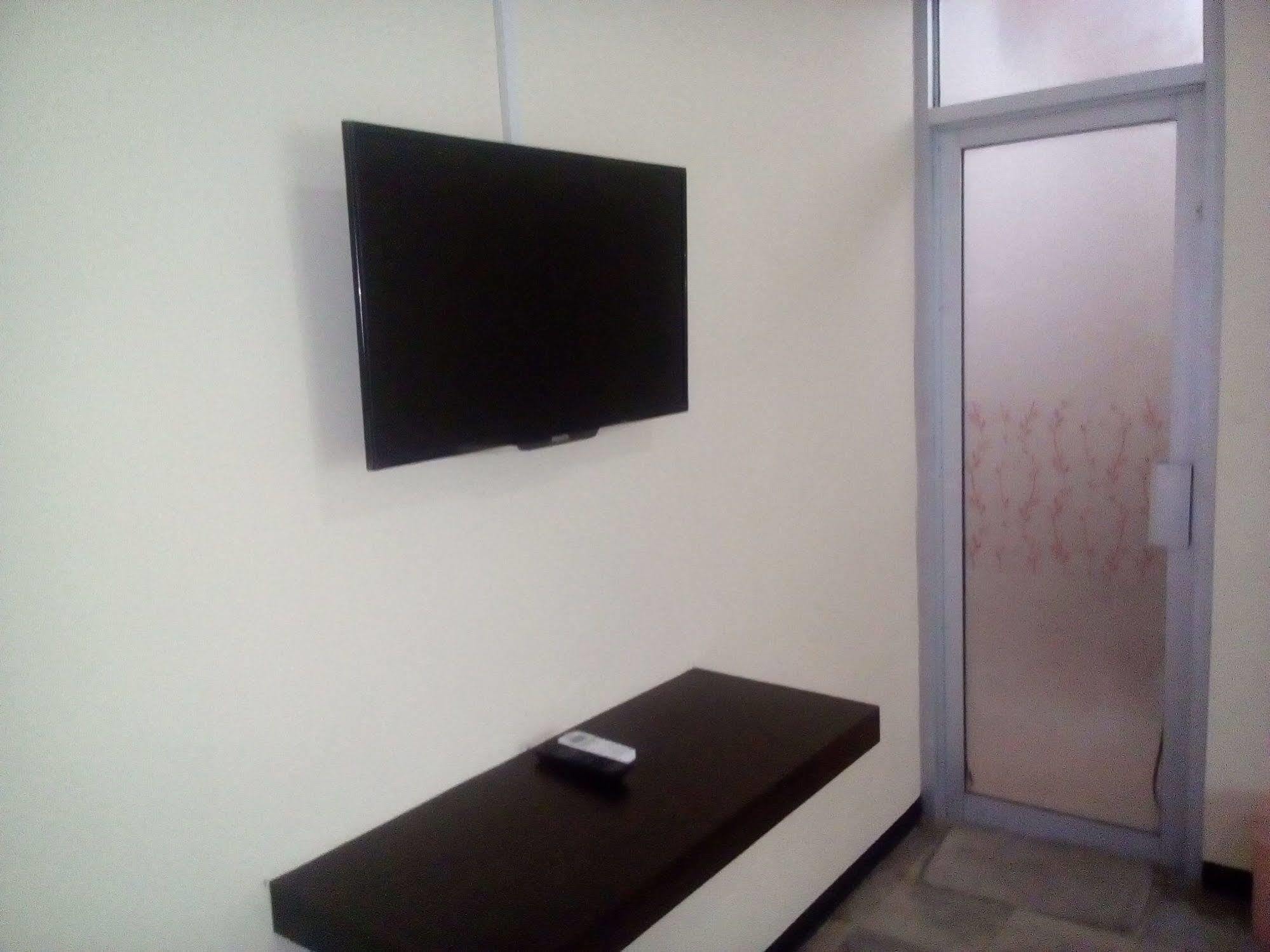Simply Homy Guest House Pasteur Bandung Exteriör bild